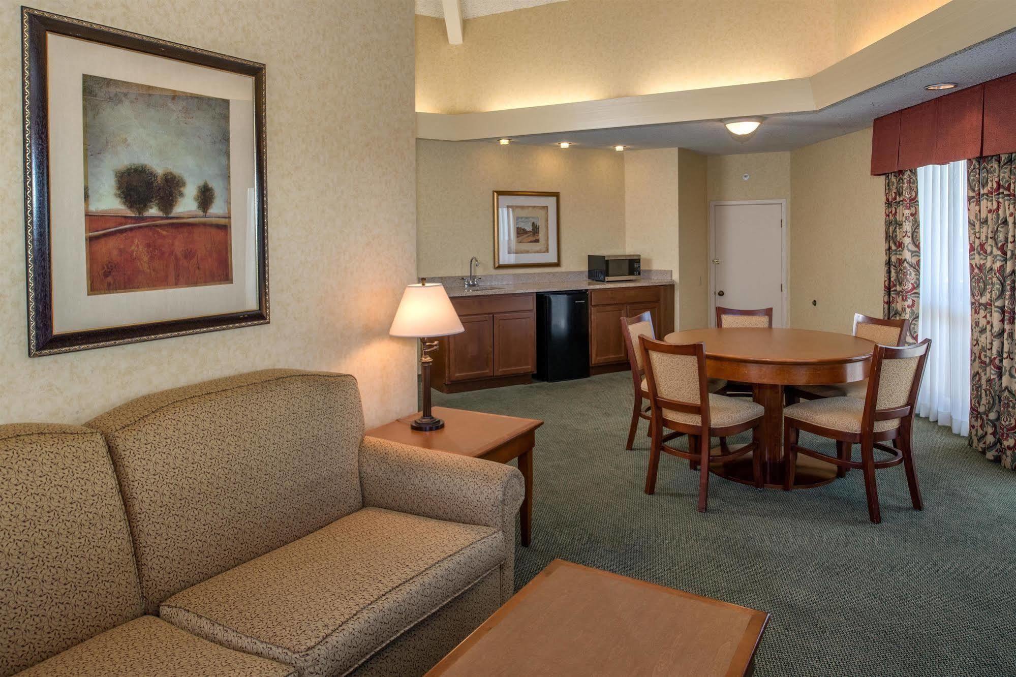 Red Lion Hotel Pasco Airport & Conference Center Room photo